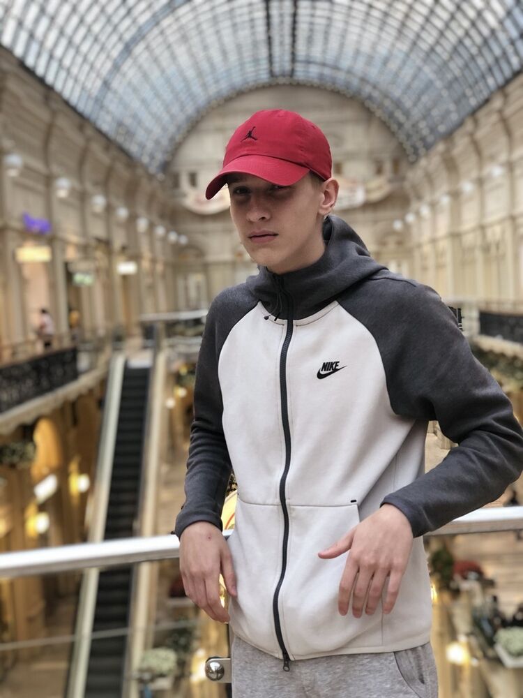 ���� 18548195 ����� �������, 24 ����, ���� ���������� � ������