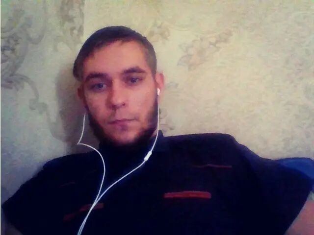  48005405  Ivan, 27 ,    