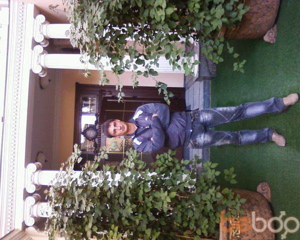  1370565  Jon, 39 ,    