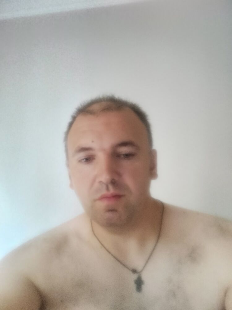  35480445  Lesha, 37 ,    