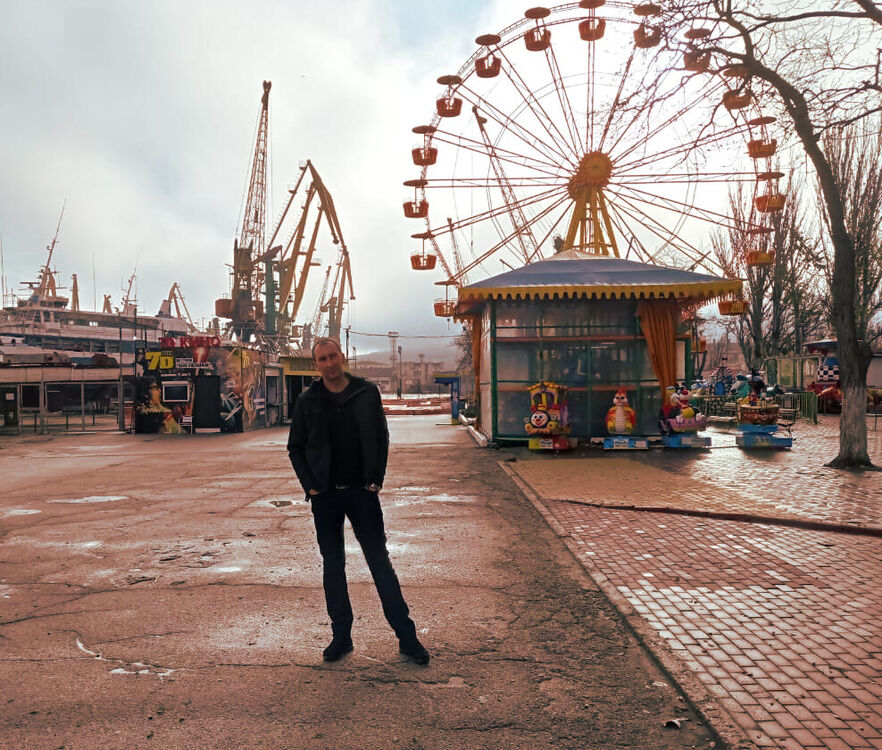  ,   Dmitry, 37 ,   ,   , c 