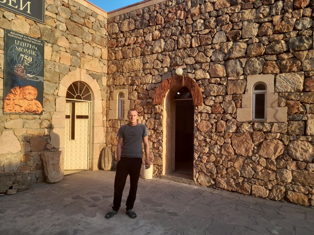  30989985  Sako, 34 ,    