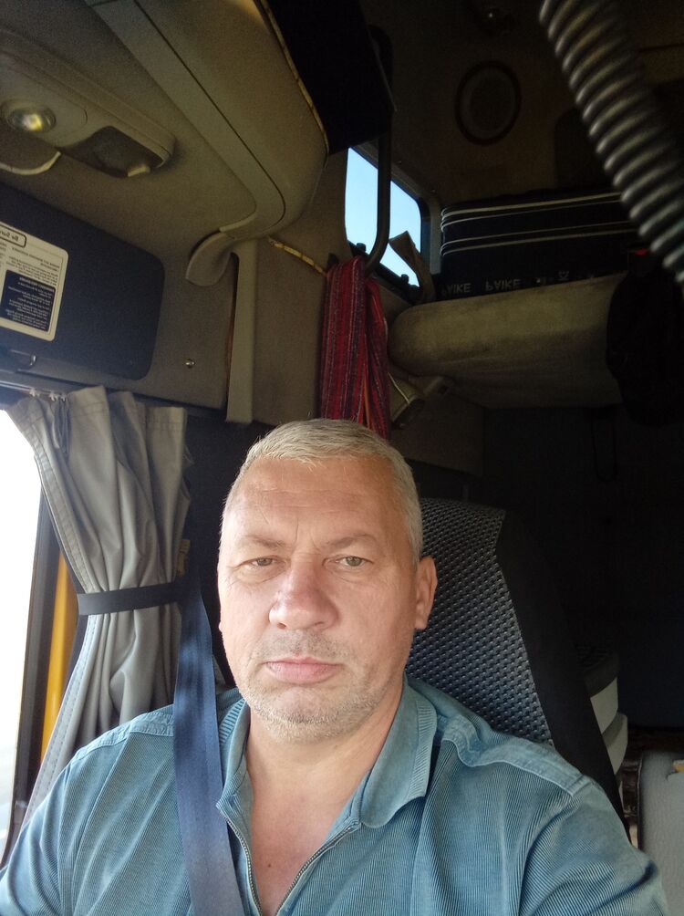  38422405  , 51 ,    