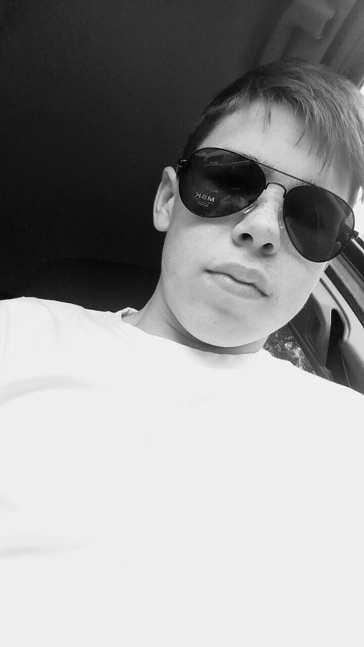  ,   Sergey, 22 ,   ,   , c , 