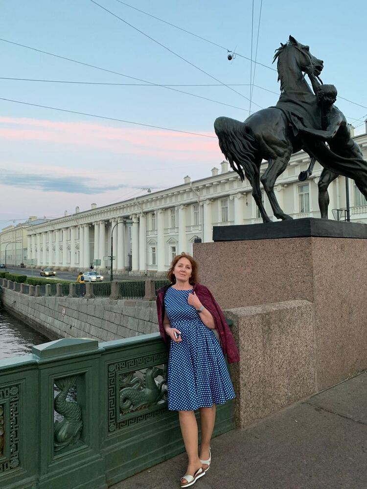  49422355  Liliya, 60 ,    -