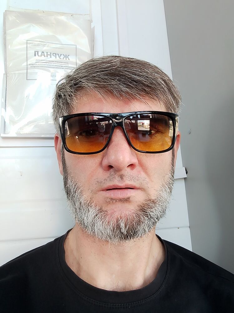  52822375  , 42 ,    