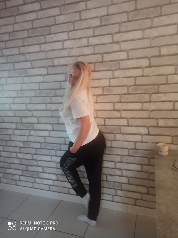  37986105  , 46 ,    