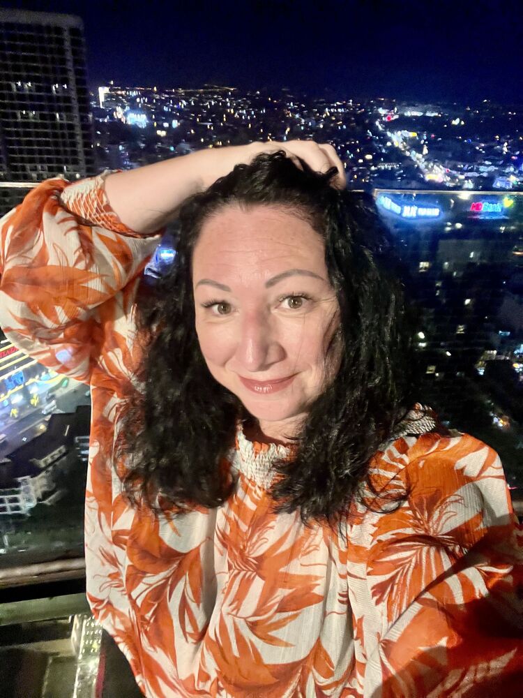  54681085  , 49 ,    -