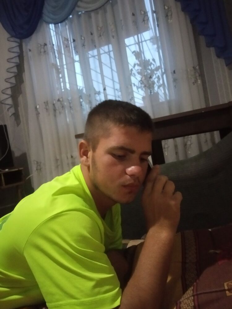  16467825  Fedea, 35 ,    