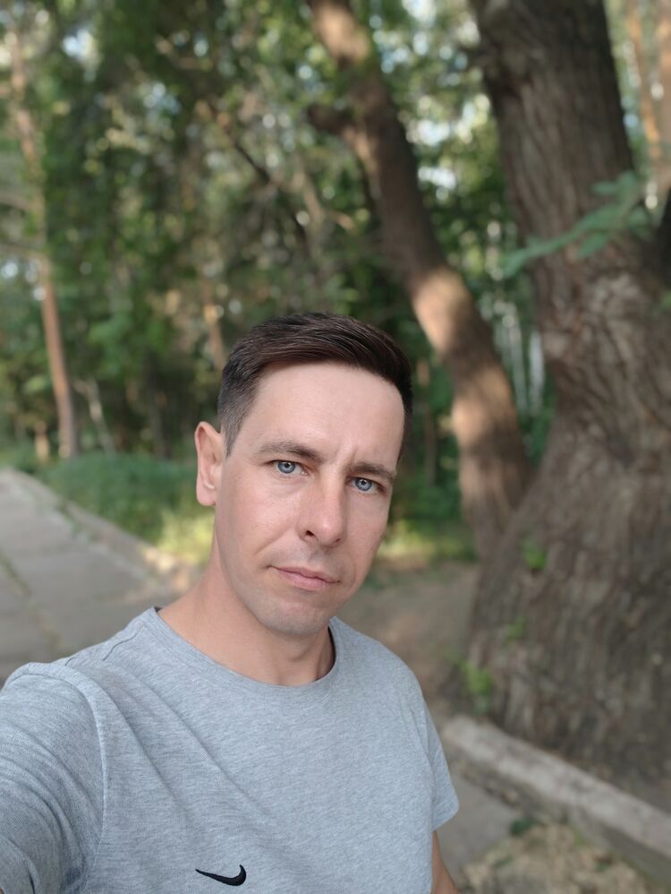  52485045  Nikolay, 37 ,    