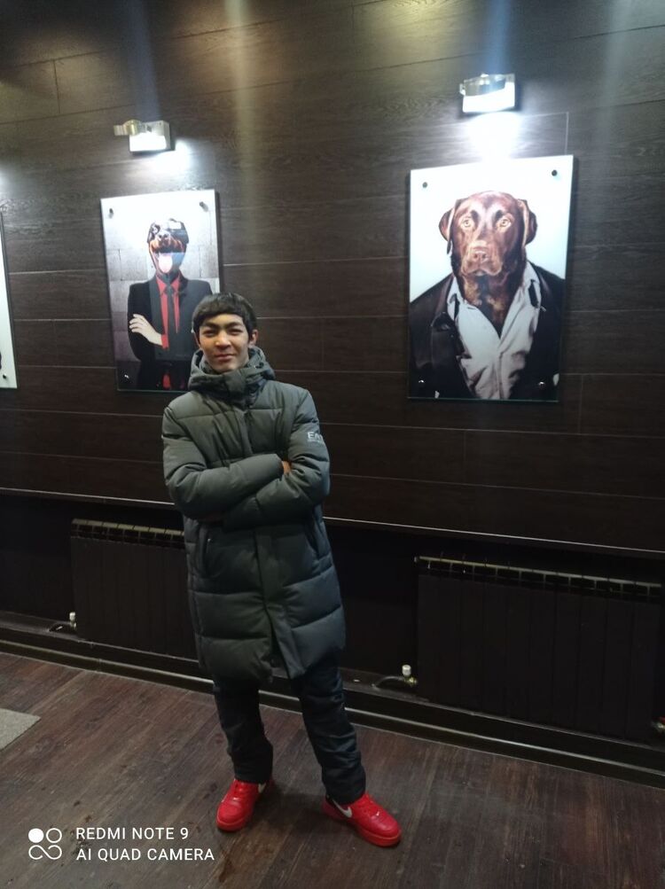  ,   Azizbek, 20 ,   ,   