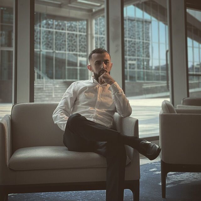  24135065  Begi, 33 ,    