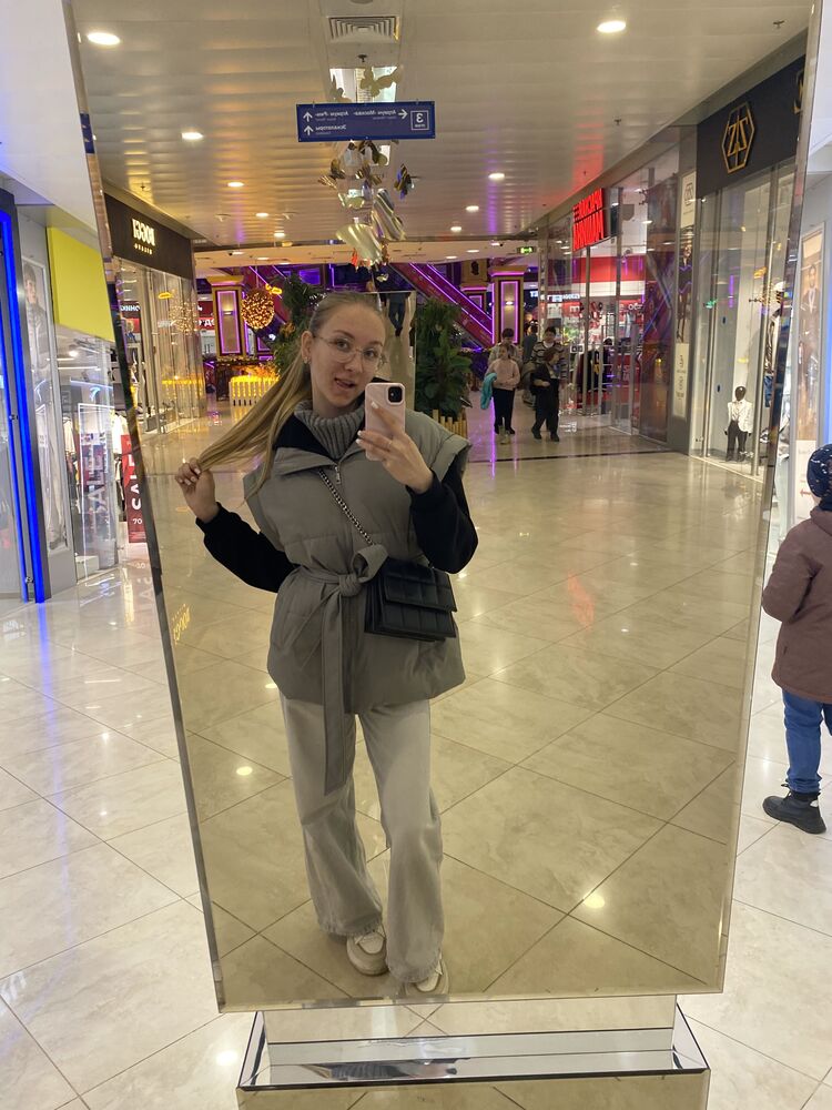 ���� 52037685 ������� ������, 18 ���, ���� ���������� � �����