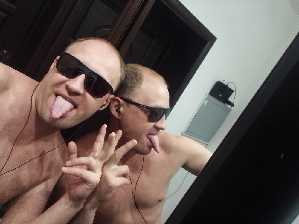  28326975  Ilya, 41 ,    