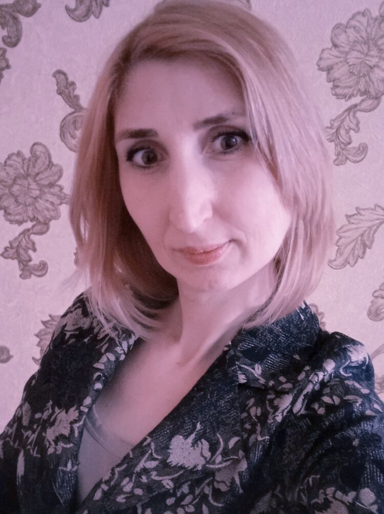  ,   Marina, 43 ,   