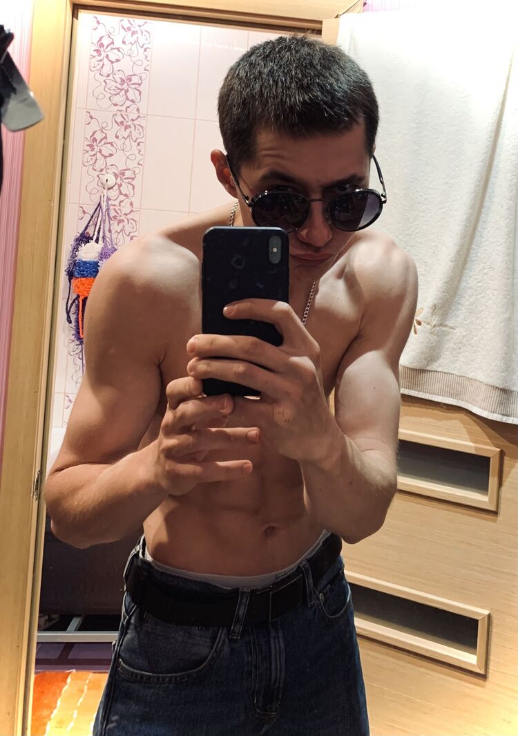  33372075  , 24 ,    