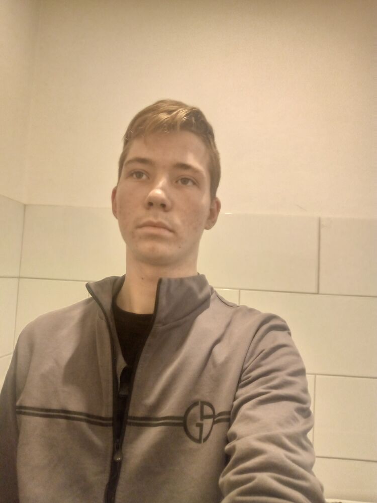  43116325  , 19 ,    