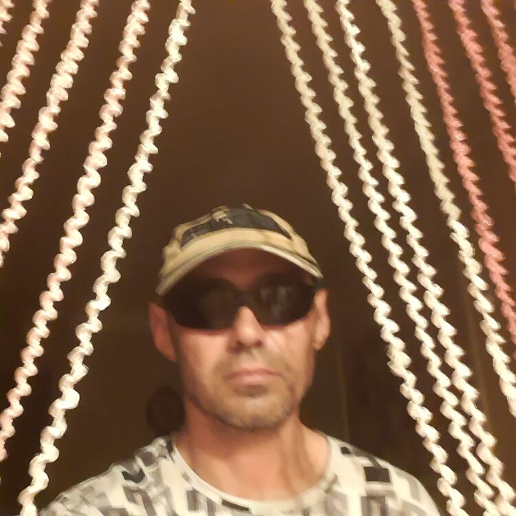  27175485  , 47 ,    