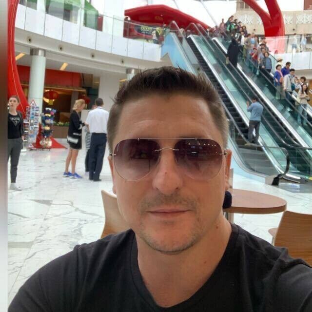  54260545  Ruslan, 37 ,    