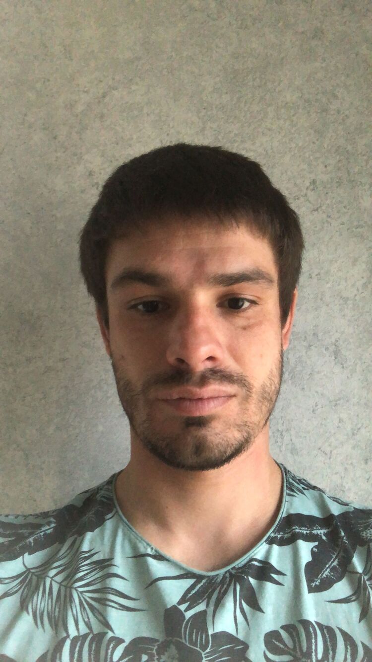  33438185  , 37 ,    