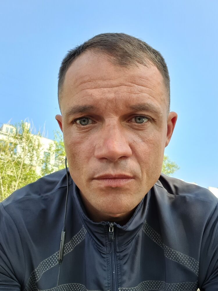  ,   Andrei, 38 ,   ,   