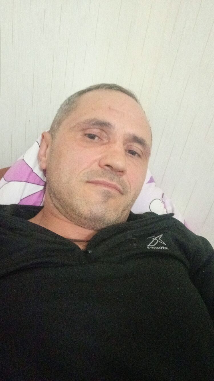  45765415  Giorgi, 44 ,    