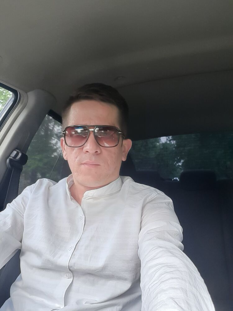  28585325  Nosir, 37 ,    