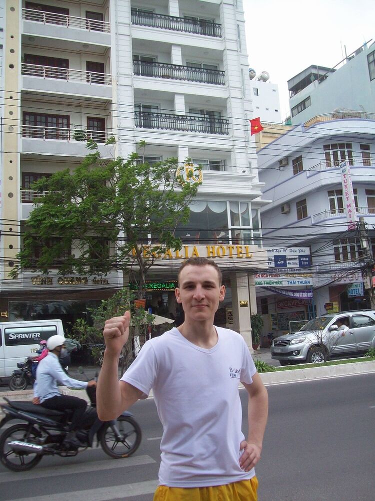  ,   , 32 ,   