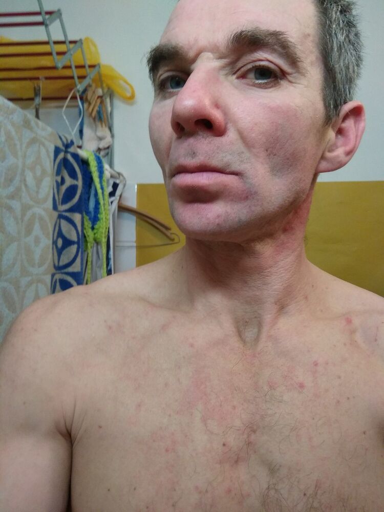  ,   Robert, 48 ,   
