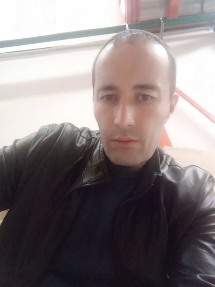  42222285  , 40 ,    