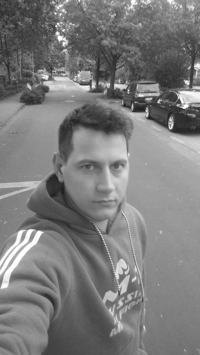  Essen,   Alex, 37 ,   ,   , c 