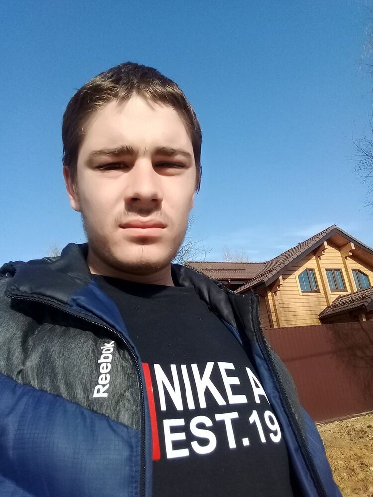  -,   Mihail, 28 ,   ,   , c 