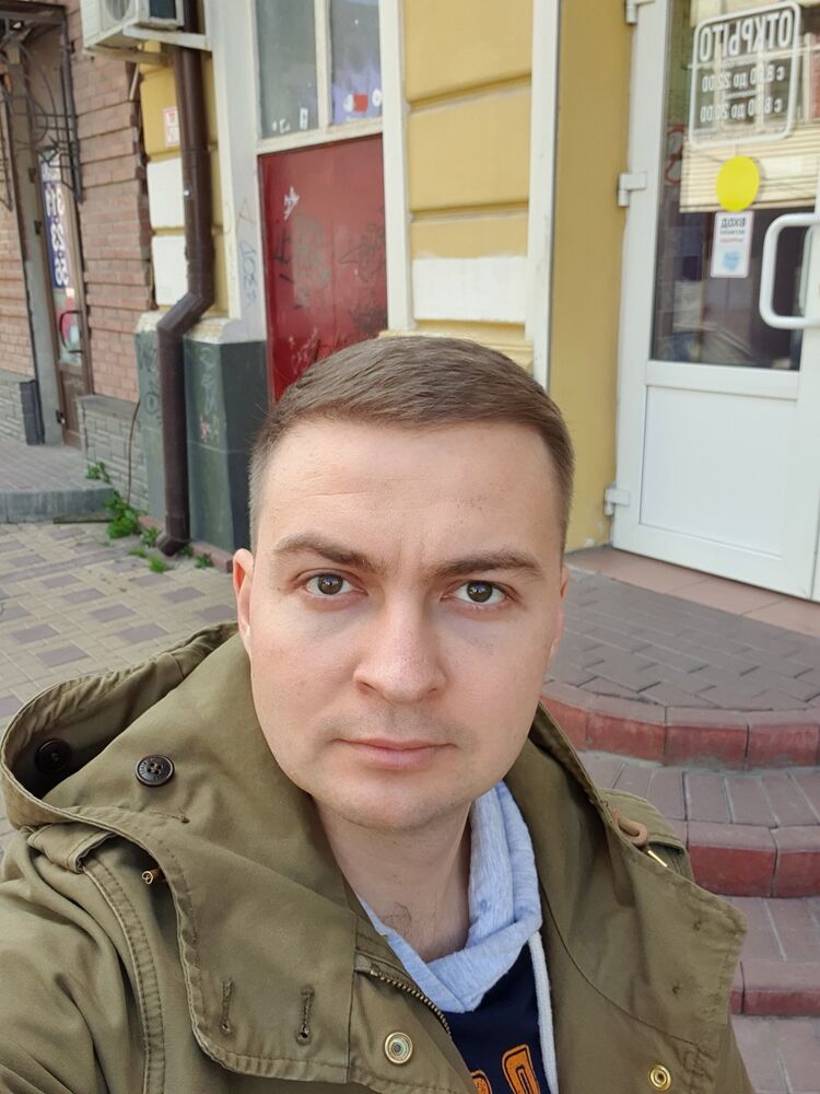  --,   , 37 ,     , c 
