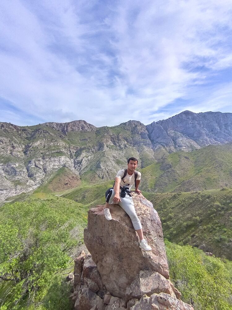  ,   Firuz, 28 ,   ,   , c , 