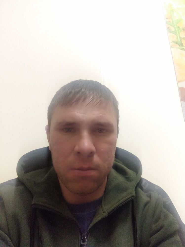  43899385  , 37 ,    