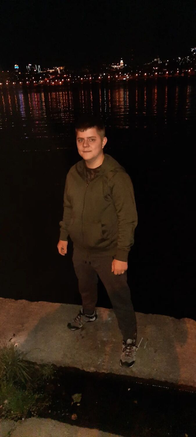  ,   Bogdan, 31 ,   ,   , c , 