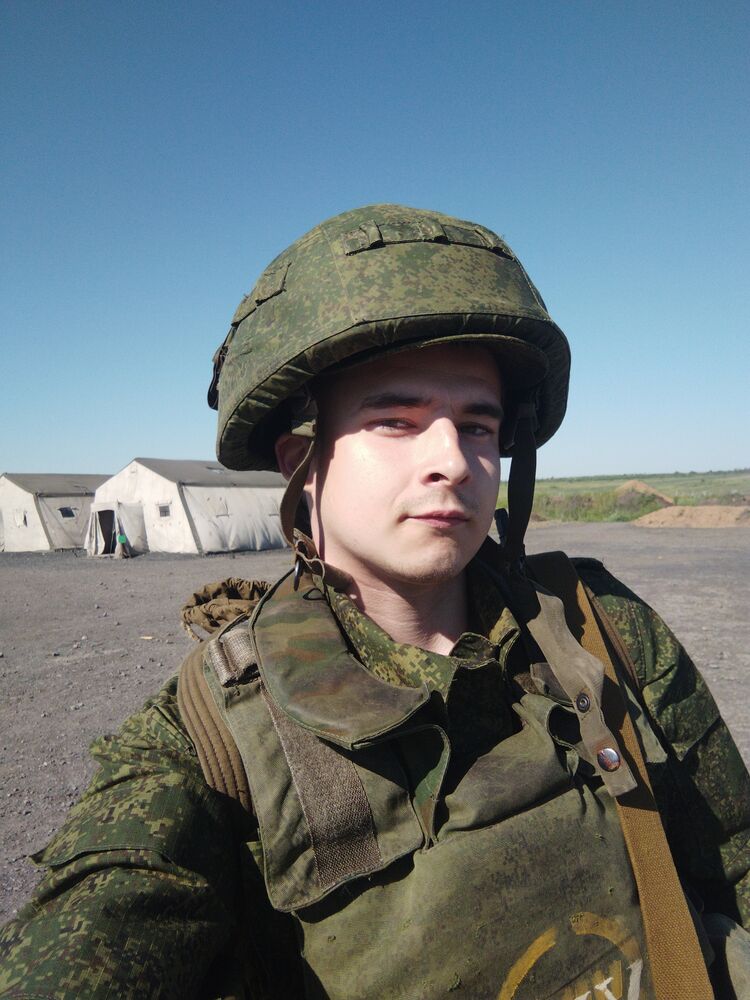  ,   Vladislav, 26 ,   ,   , c , 