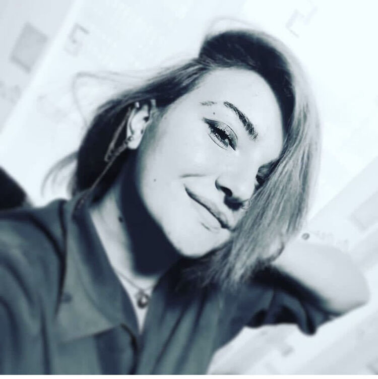  33428985  , 23 ,    