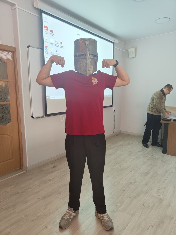  53966215  Mark, 18 ,    