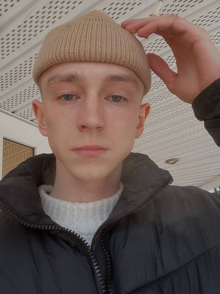  32420385  Marteloidol, 23 ,    