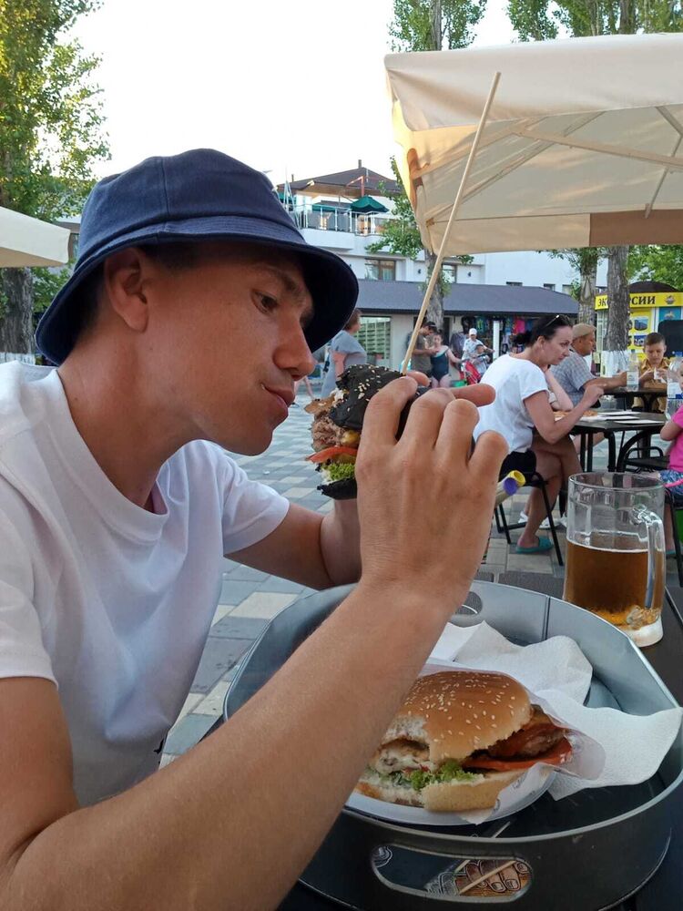  ,   Alexander, 38 ,   ,   