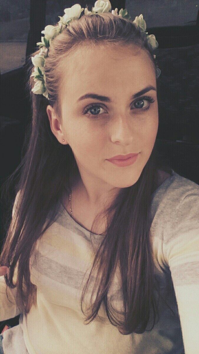  24865335  Milanka, 29 ,    