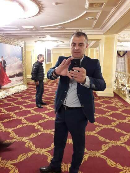  22856205  Ronal, 45 ,    