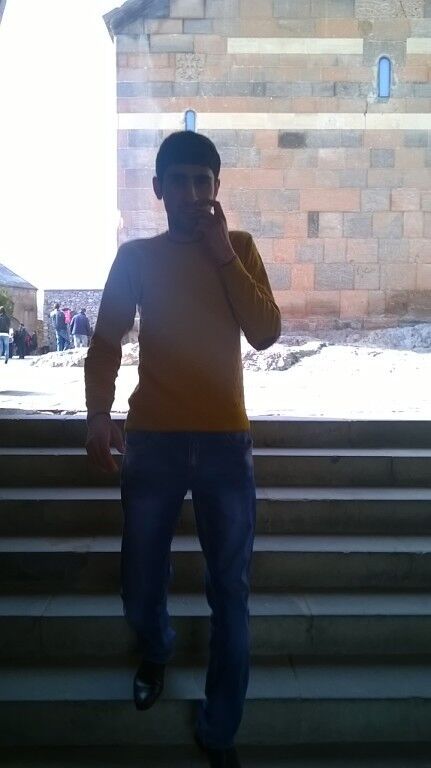  ,   Vardan, 33 ,   ,   , c 