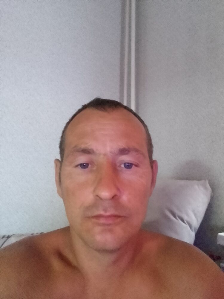  35179885  , 43 ,    