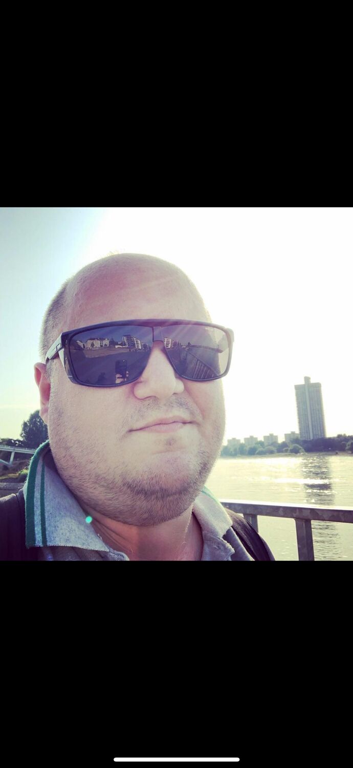  54634485  Kip, 42 ,    Richmond Hill