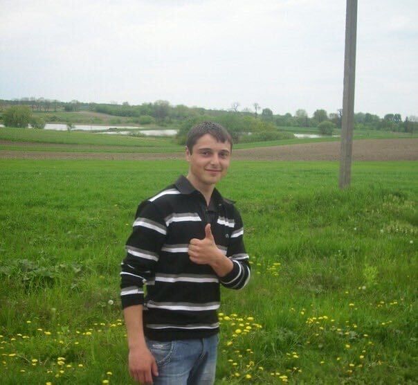  28737375  Evhen, 47 ,    