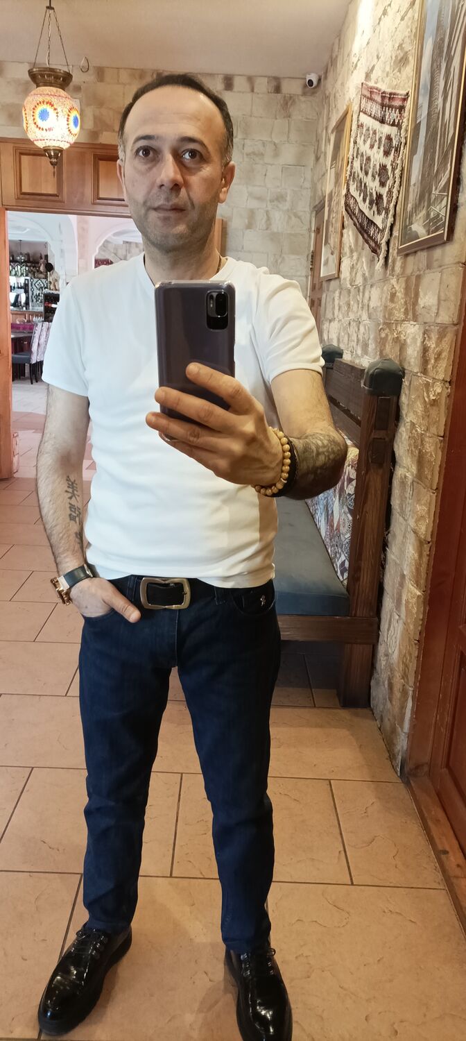  28706535  , 44 ,     