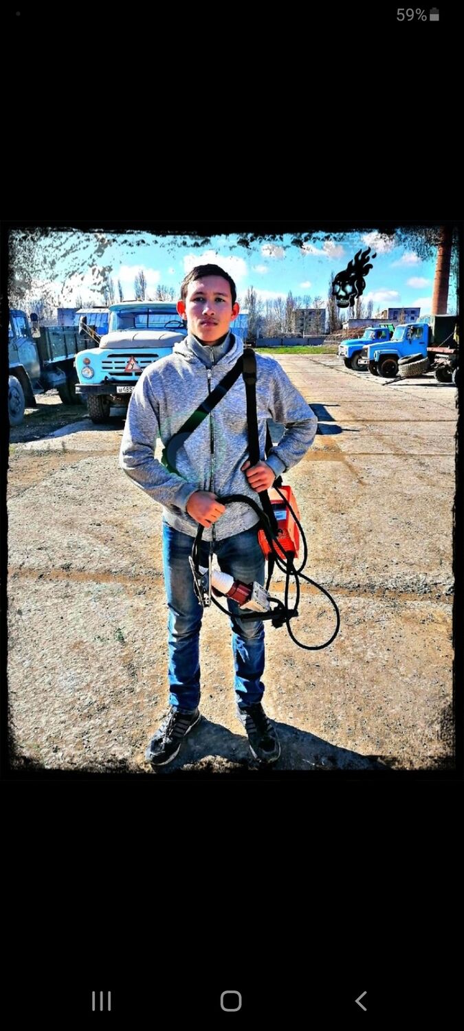 ,   Dmitry, 21 ,   ,   