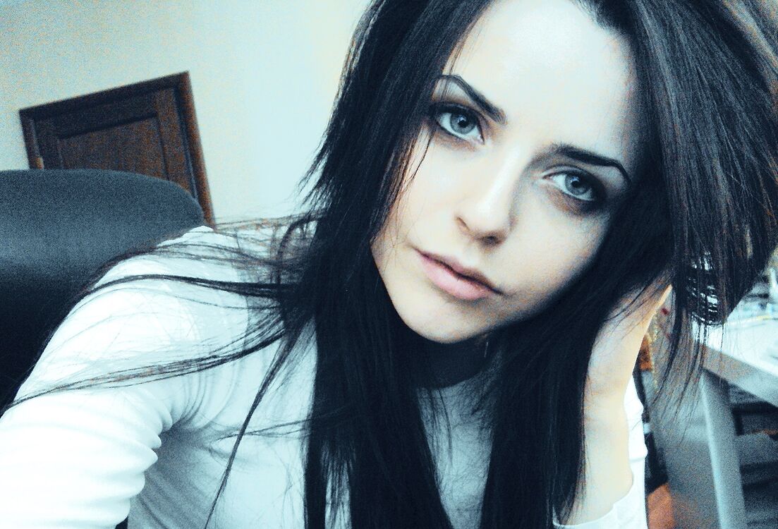  44308475  , 25 ,    